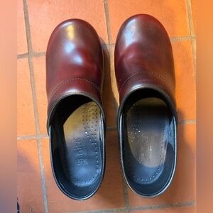 SANITA CLOGS BORDEUX 38